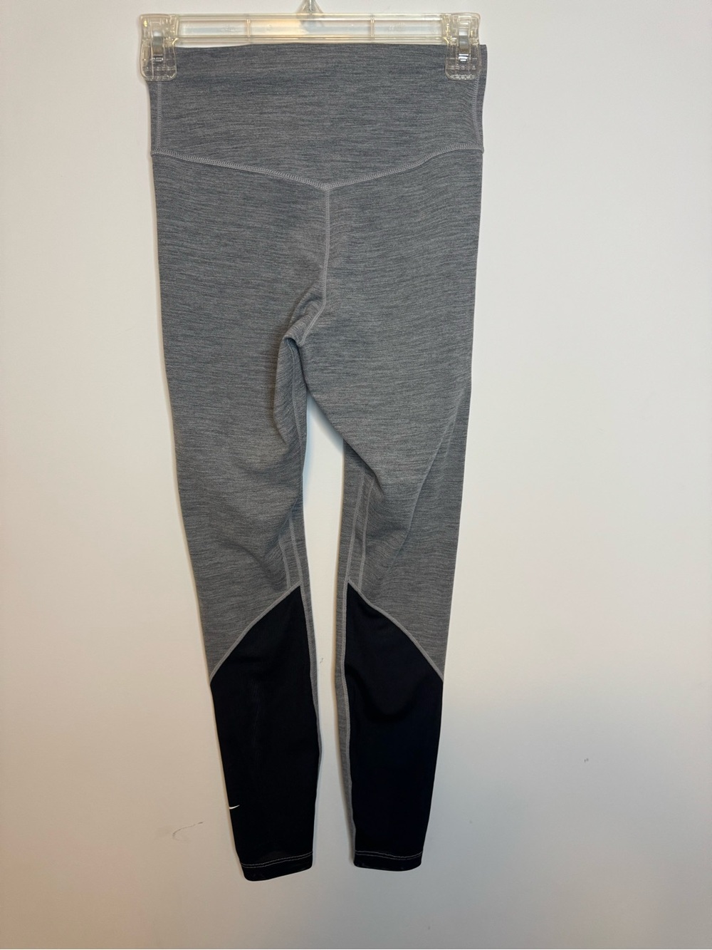 Women’s Gray & Black Dry Fit Leggings